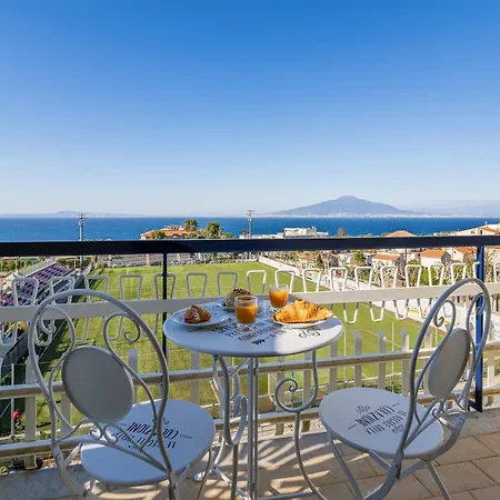 Casa Cafarelli - Bright With Stunning View Apartamento Sorrento
