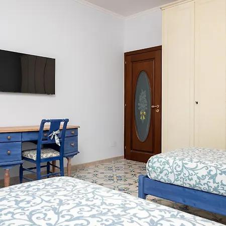 Casa Cafarelli - Bright With Stunning View Apartamento