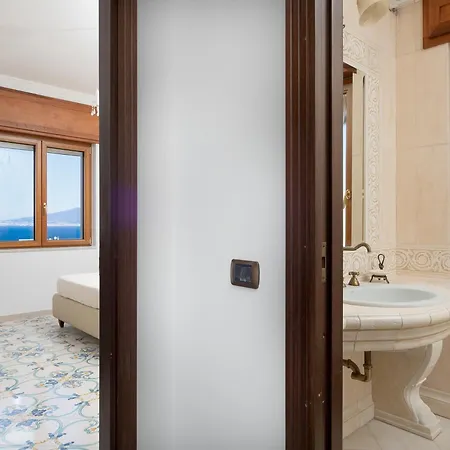 Casa Cafarelli - Bright With Stunning View Apartamento