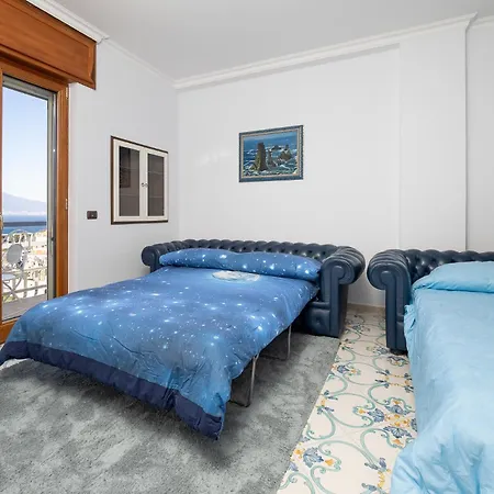Casa Cafarelli - Bright With Stunning View Apartment
