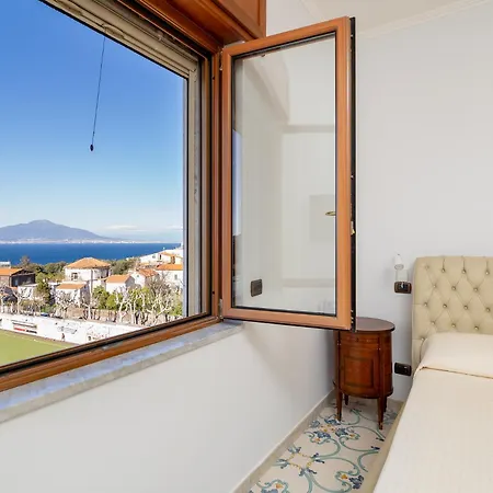 Casa Cafarelli - Bright With Stunning View *