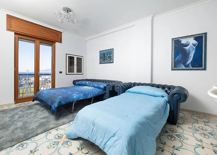 Casa Cafarelli - Bright With Stunning View Апартаменты *