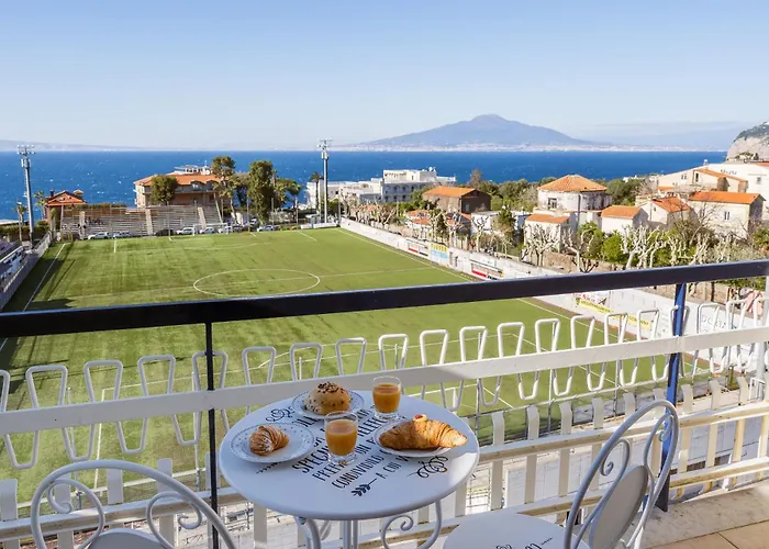 Casa Cafarelli - Bright With Stunning View Апартаменты