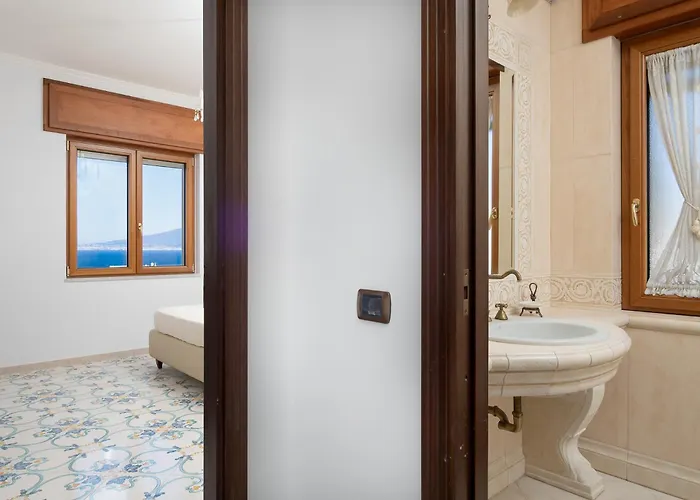 Casa Cafarelli - Bright With Stunning View Апартаменты